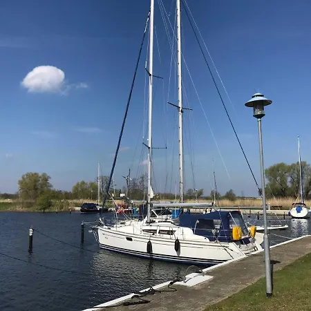 Schoene Ferienwohnung An Der Ostse Apartman Ueckermünde